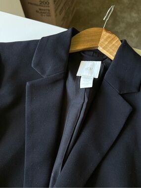 H&M Black Women's Slim Lapel Blazer